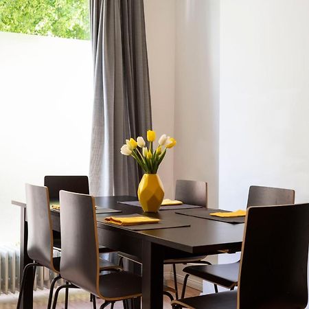 Ferienwohnung Freshly Renovated 2Br&Lr+Walk-In Rainshower Berlin Exterior foto